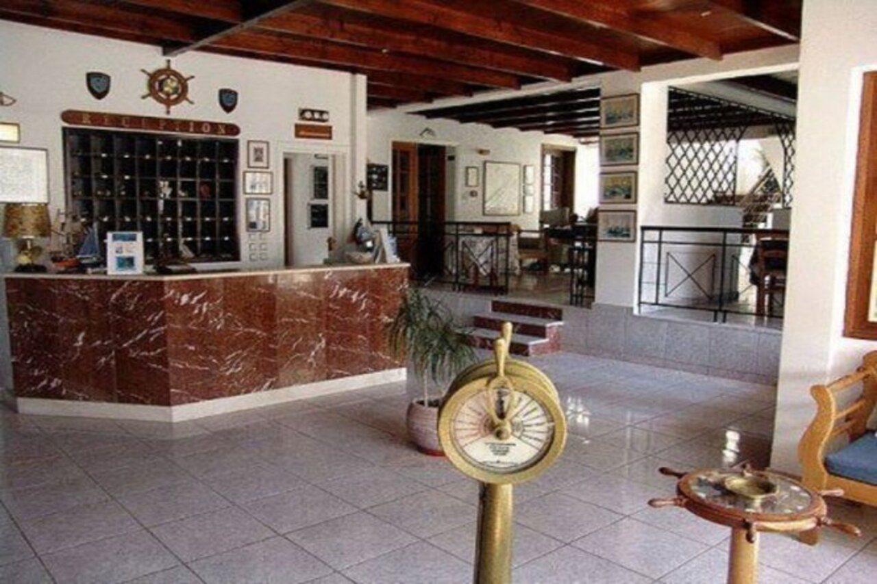 אדאמאס Christos Makrinos Rooms מראה חיצוני תמונה